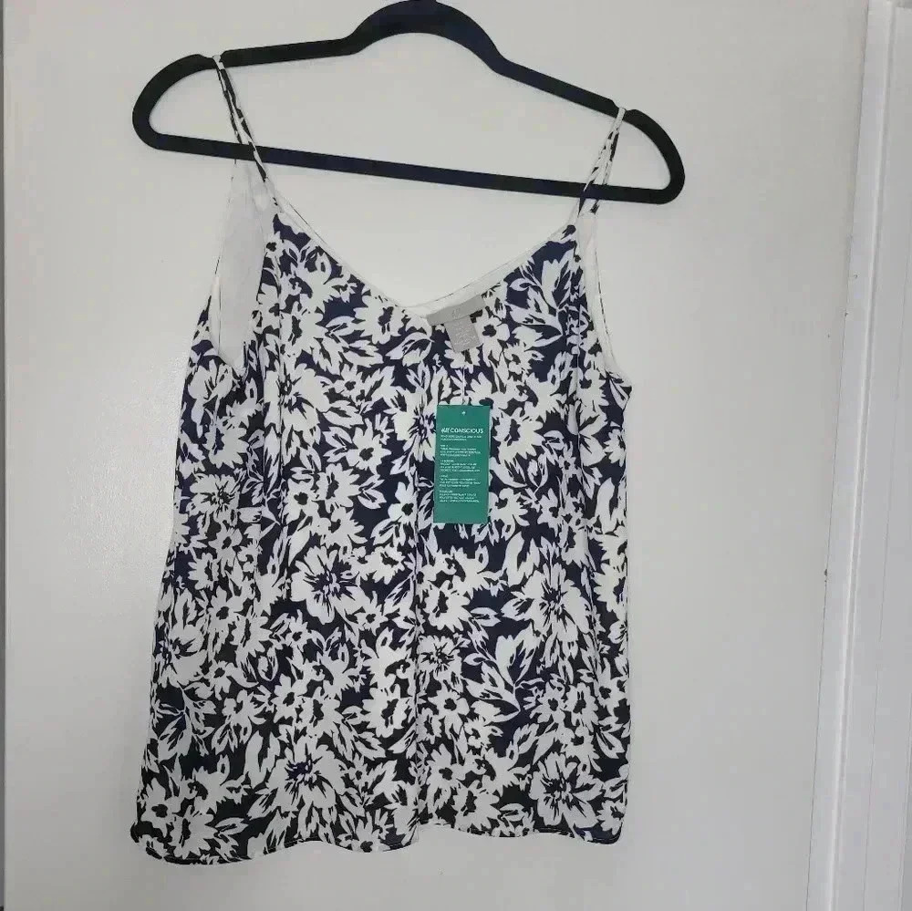 H&M Navy and White Floral Dressy Blouse